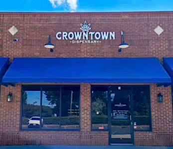 storefront sign for business in charlotte